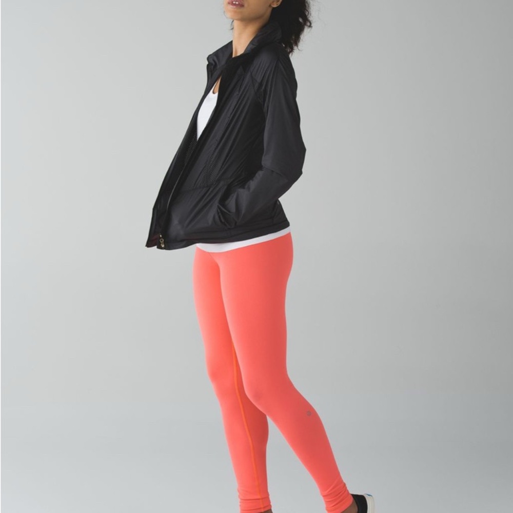 Women’s Lululemon Wunder Under Pant - Roll Down - Reversible - Size 8 - NWT